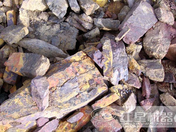 鐵礦石顎式破碎機哪家好，大概價格多少